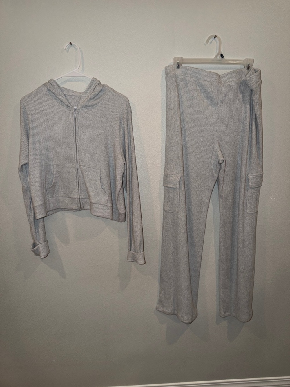 Cozy Two-Piece Knit Loungewear Set - Light Heather Gray